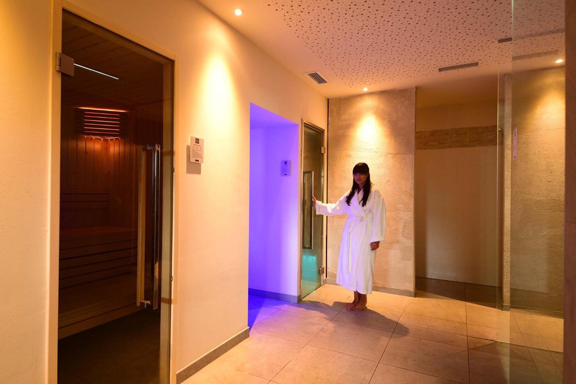 טרנטו Hotel Tirolerhof מראה חיצוני תמונה
