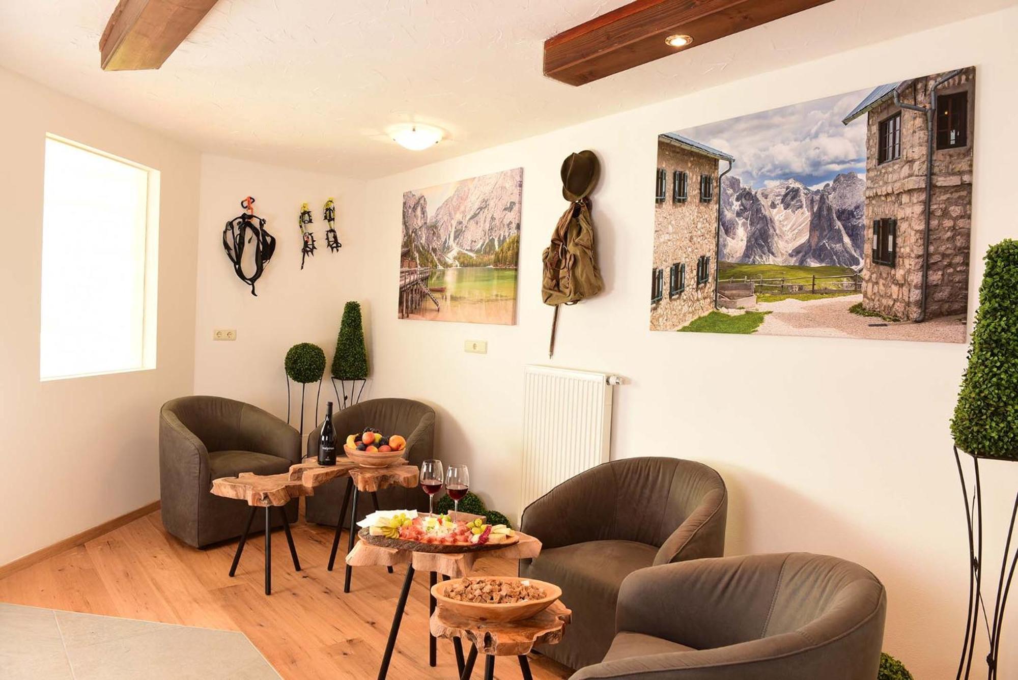 טרנטו Hotel Tirolerhof מראה חיצוני תמונה